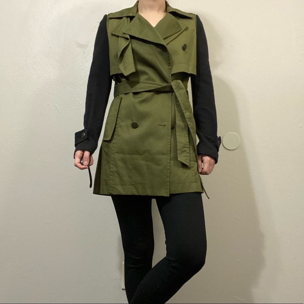 Khaki trench coat Like New
